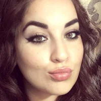 Bambolinahot69's Avatar Pic