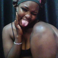 CurvyYolanda