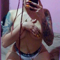 berrygolds's Profile Pic