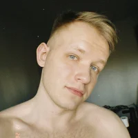 Your_Blond's Profile Pic