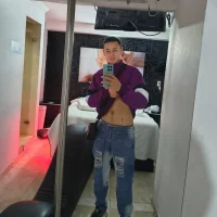 AndrewMilesX's Avatar Pic