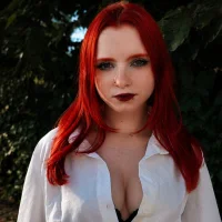 VivienneRo Adlı Modelin Avatarı