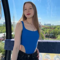 EleneShedden avatar - live cam performer on MySuperHot