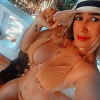 รูปโปรไฟล์ของ laritssa_hot03