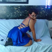 Daddyy_issues 的个人资料图片