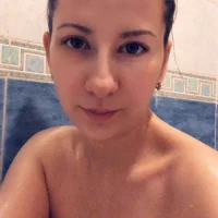 HelenaCoronet's Profile Pic