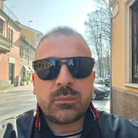 Slika avatara modela NegativeCleat4