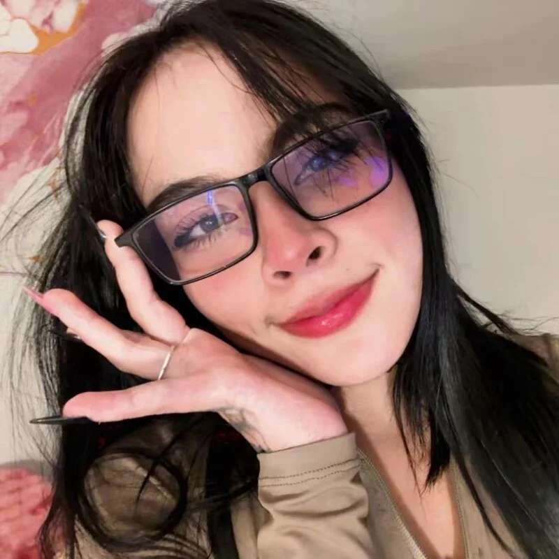 sophia_banks profile photo