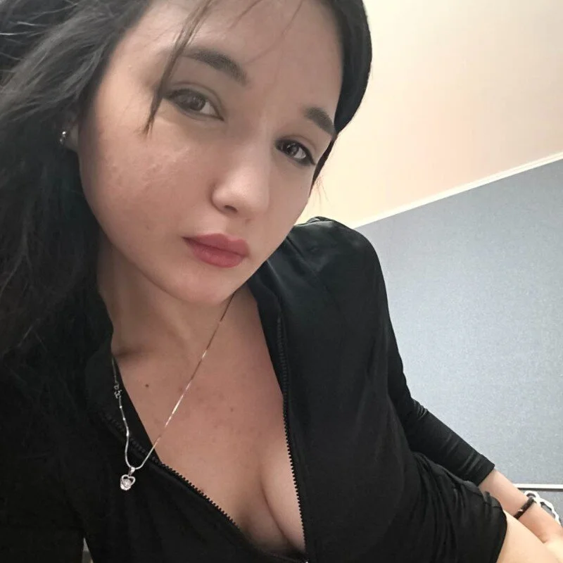 _sooolonely_tirips Stripchat profile image