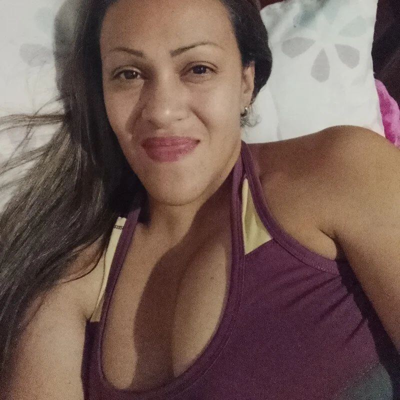 Latina_eglee Stripchat profile image