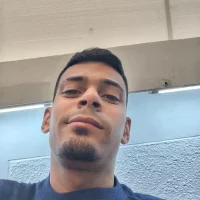 aliyiwi's Profile Pic