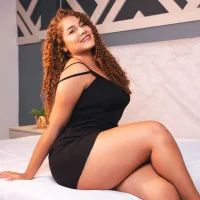 SarahCapone Adlı Modelin Avatarı