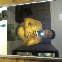 Adroo7's Avatar Photo