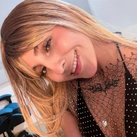 Slika avatara modela Little_lili19