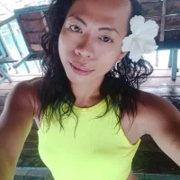 caroline15's Avatar Pic