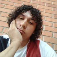 Nicolas24bf's Profile Pic