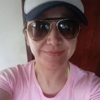 LizziLopezhott এর প্রোফাইল ছবি