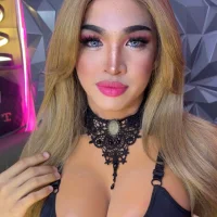 10inDominant_Ayesha – avatarbillede