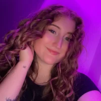 elle_lovexo's Profile Pic