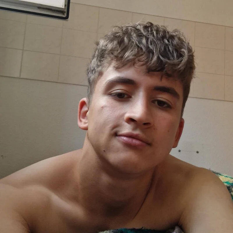 lutschihnmir20 profile photo