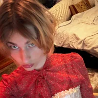 LizzyLonestar's Profile Pic