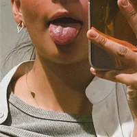 freckleygrey's Profile Pic
