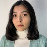 ShelleyLewis's Profile Pic