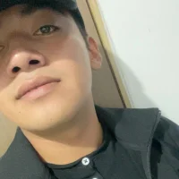 Kyloraper's Profile Pic