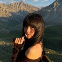 _emmy_lee's Profile Pic