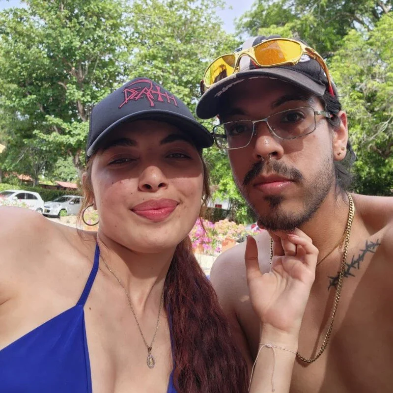 sexindahousee profile photo