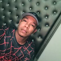 M12Dick23's Profile Pic