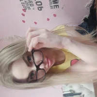 ladybllack's Avatar Pic