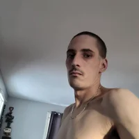 Nakedswan95's Profile Pic