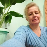 รูปโปรไฟล์ของ SolomiyaSwan