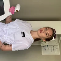 strawberrrryyyy - Profil Fotoğrafı