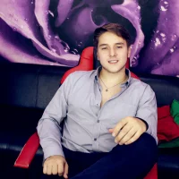 Ảnh đại diện của AndrewLi