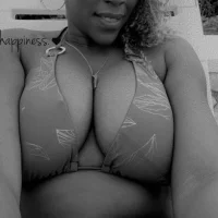 Ảnh Đại Diện Risque_RhiannaX