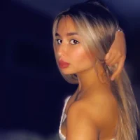 Perfect_ella's Profile Pic