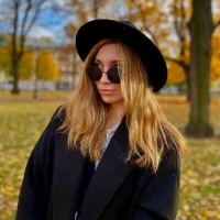 รูปโปรไฟล์ของ ElletteBendell