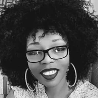 Ladyzee25's Profile Pic