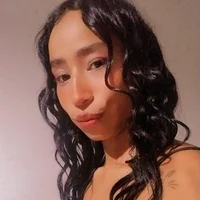 Charlotte_Lefevre's Avatar Pic