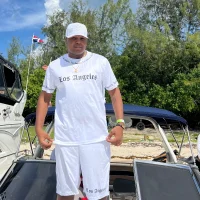 Junioorvideos Φωτ, Προφίλ