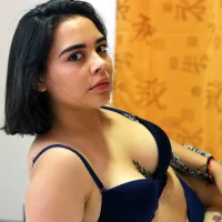 MeganCardetti - Profil Fotoğrafı
