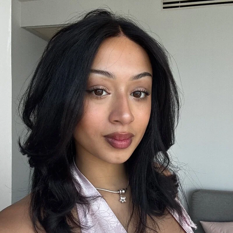 Naomisroom's nudes and profile