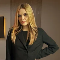VeronaCovert's Profile Pic