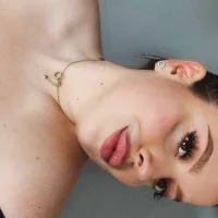 Feral__berry__'s Avatar Pic