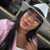 AshleyCornejo's Profile Pic