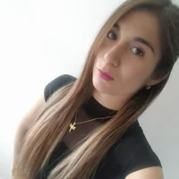 รูปโปรไฟล์ของ emiy_white