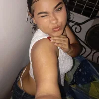 Zdjęcie profilowe modela Prettyy_zoe