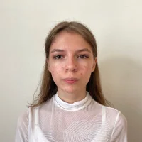 ArianeSlmon's Profile Pic